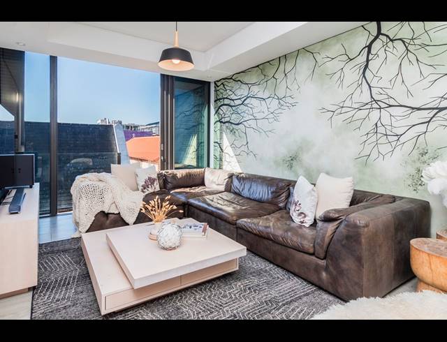 2 BEDROOM APARTMENT TO LET IN DE WATERKANT